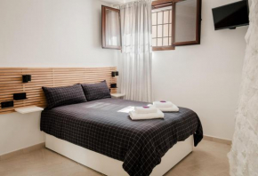 Antic rooms